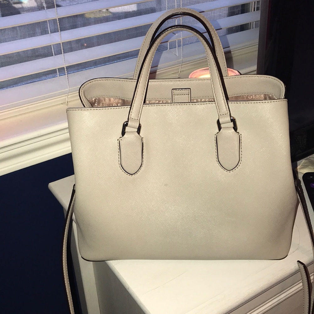 Kate Spade Purse - Picture 4 of 6
